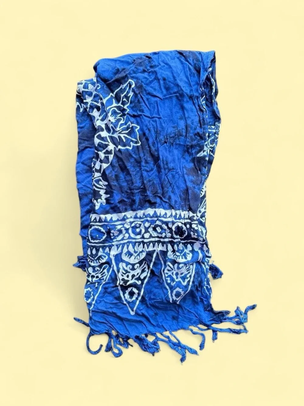 ✨Blue scarf with white floral and geometric embroidery✨